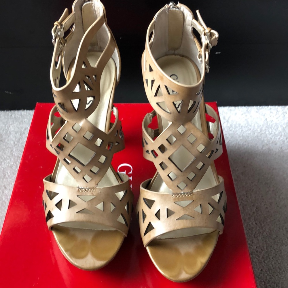 Guess Henna Natural Tan Platform Heels Size 8